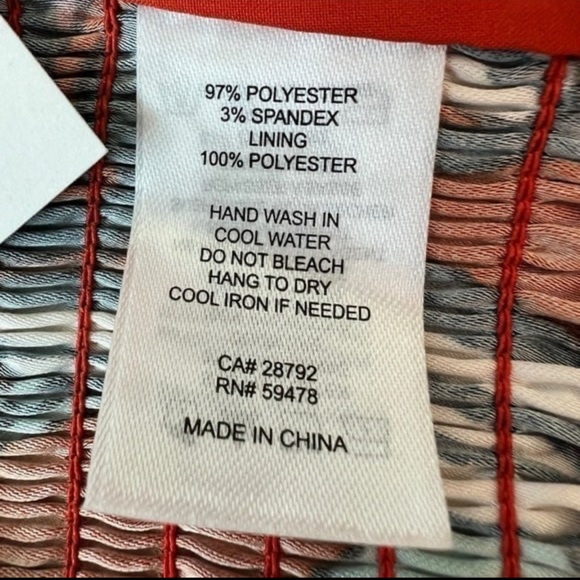 Sigrid Olsen Two Piece Set Halter Top and Skirt Orange Tropical Print Size
Small - Picture 11 of 12